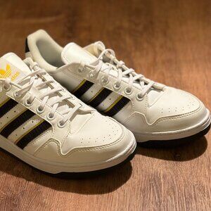 NWOT Adidas NY 90 Stripes Men's Size 8 Sneaker White/Black/Yellow